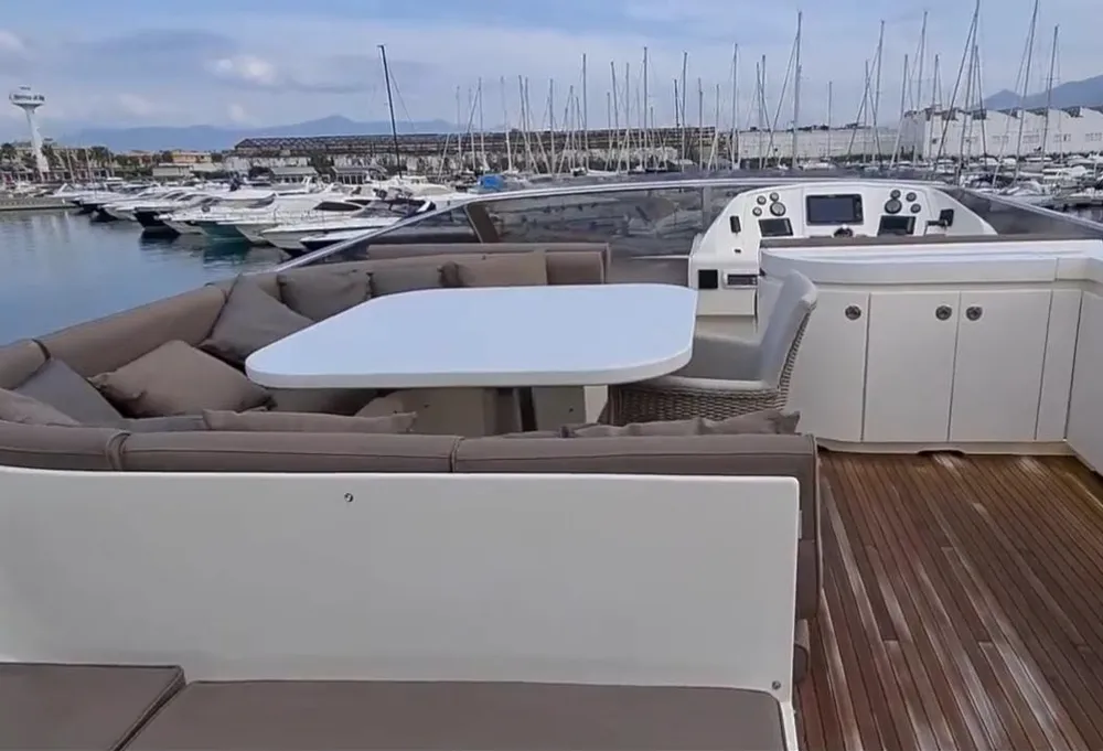 technema70_03